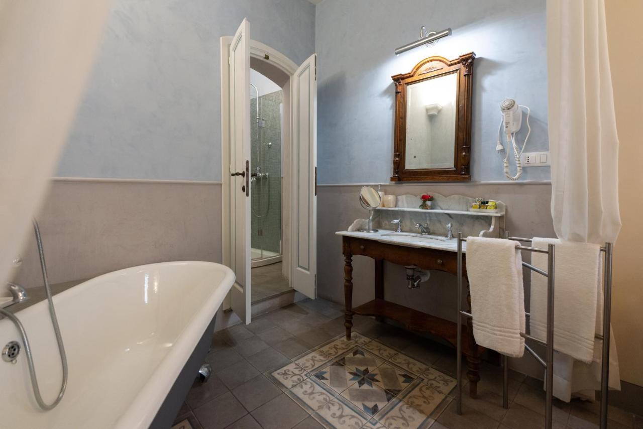 Corte Dei Neri Residenza D'Epoca Bed & Breakfast Florence Exterior photo