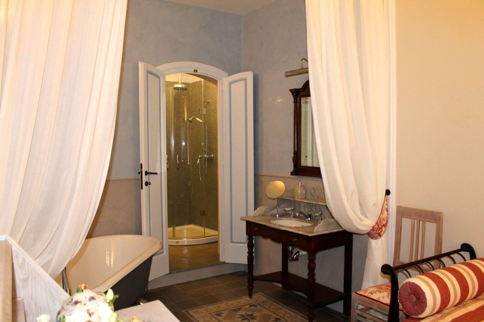 Corte Dei Neri Residenza D'Epoca Bed & Breakfast Florence Exterior photo